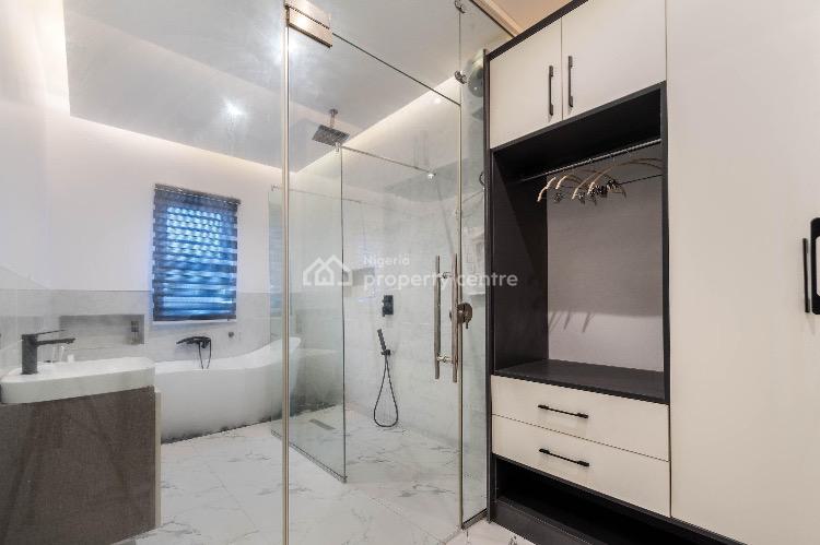 2 Bedrooms Mansionette Penthouse, Lekki Phase 1, Lekki, Lagos, Flat / Apartment Short Let