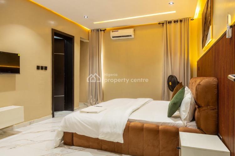 Luxury 2 Bedrooms Apartment, Jasmine Court, Ikate Elegushi, Lekki, Lagos, Flat / Apartment Short Let
