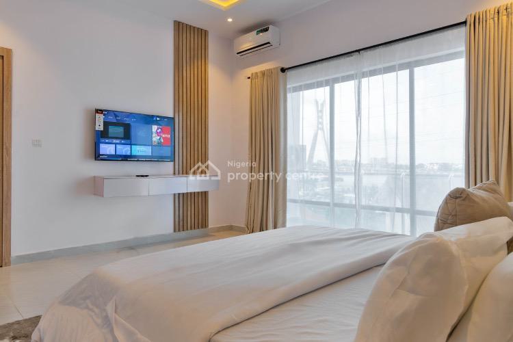 Luxury 2 Bedrooms Apartment, Admiralty Way, Lekki Phase 1, Lekki, Lagos, Flat / Apartment Short Let