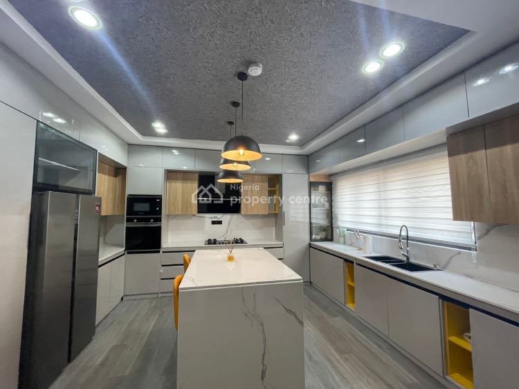 Waterfront Luxury 4 Bedroom Duplex, Off Amiralty, Lekki Phase 1, Lekki, Lagos, Flat / Apartment Short Let