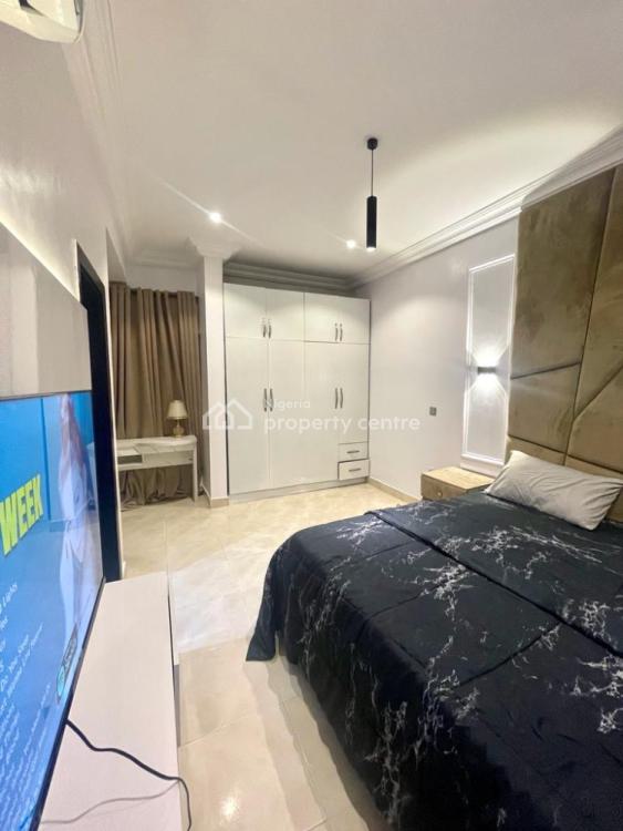 1 Bedroom Serviced Apartment, Lekki Phase 1, Lekki, Lagos, Mini Flat (room and Parlour) for Rent