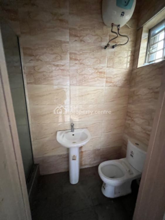 For Rent A Single Bedroom, Bera Estate, Lekki, Lagos 1 Beds, 1 Baths