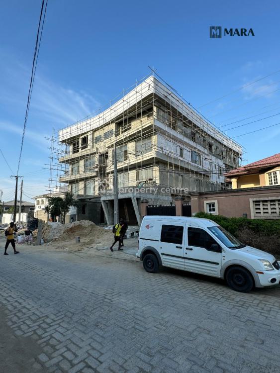 Luxury 4bedroom Maisonette, Lekki Phase 1, Lekki, Lagos, Flat / Apartment for Sale