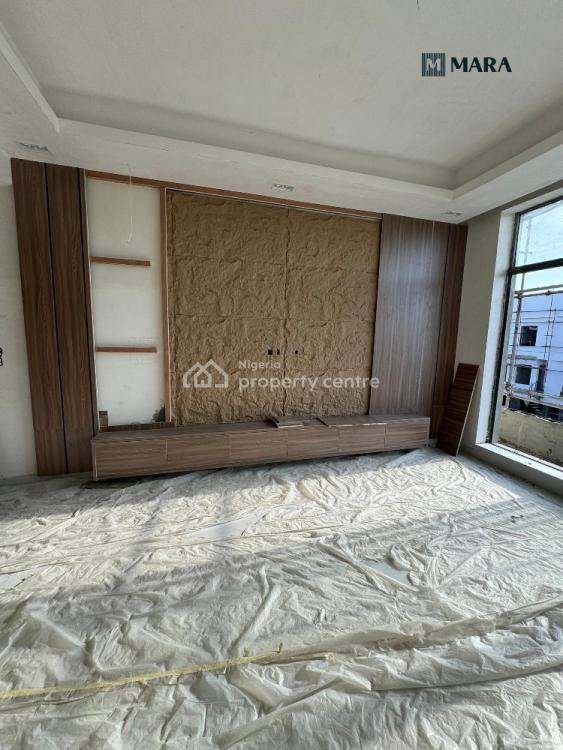 Luxury 4bedroom Maisonette, Lekki Phase 1, Lekki, Lagos, Flat / Apartment for Sale