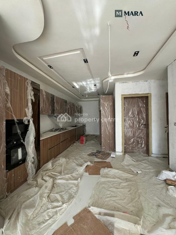 Luxury 4bedroom Maisonette, Lekki Phase 1, Lekki, Lagos, Flat / Apartment for Sale