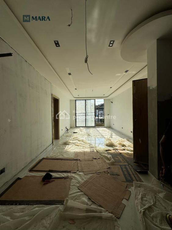 Luxury 4bedroom Maisonette, Lekki Phase 1, Lekki, Lagos, Flat / Apartment for Sale