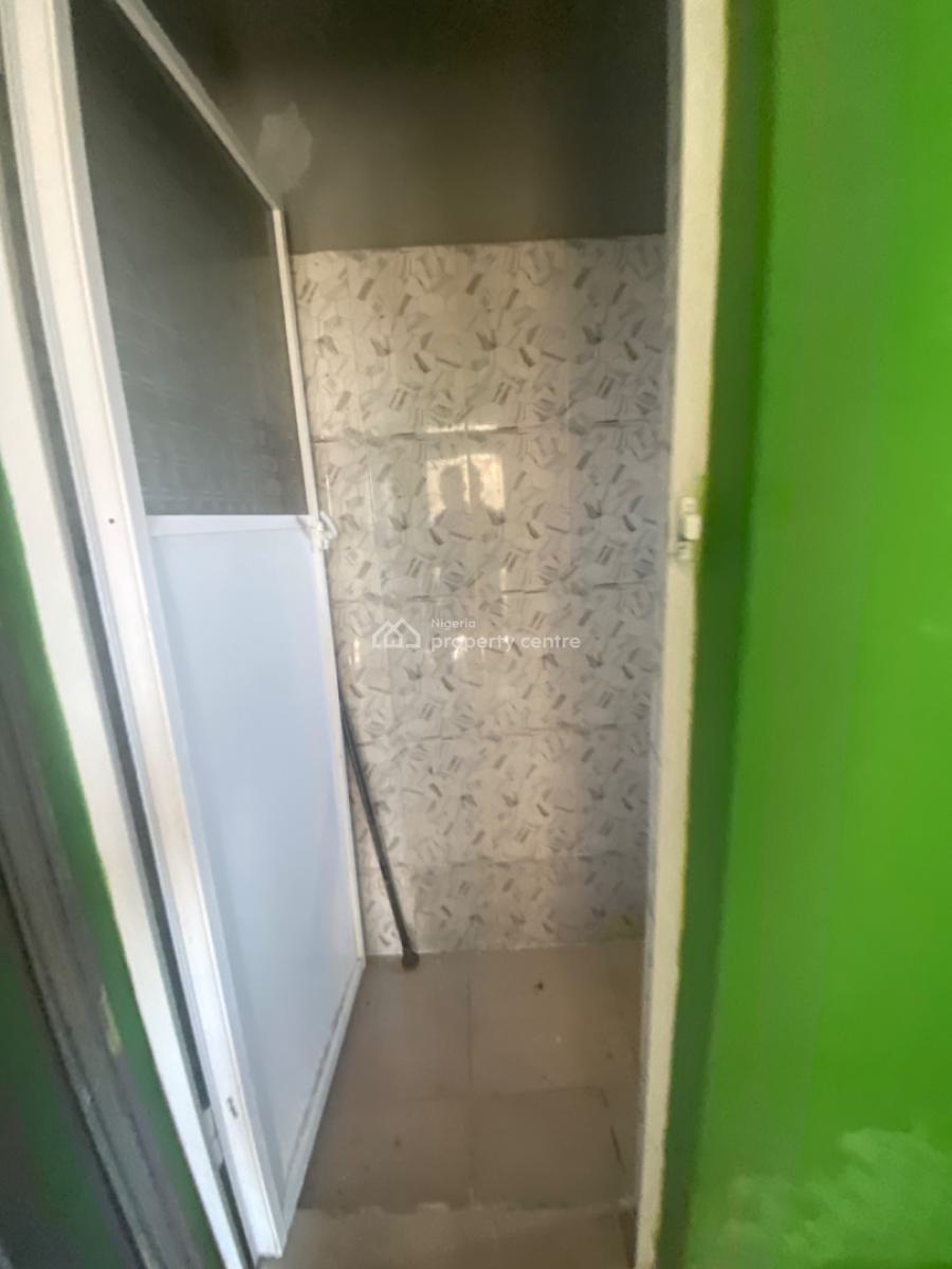 Standard Spacious Self Contain with Excellent Finishing, 13 a Rafiu Street, Rafiu Court, Alatise, Ibeju Lekki, Lagos, Self Contain (single Rooms) for Rent