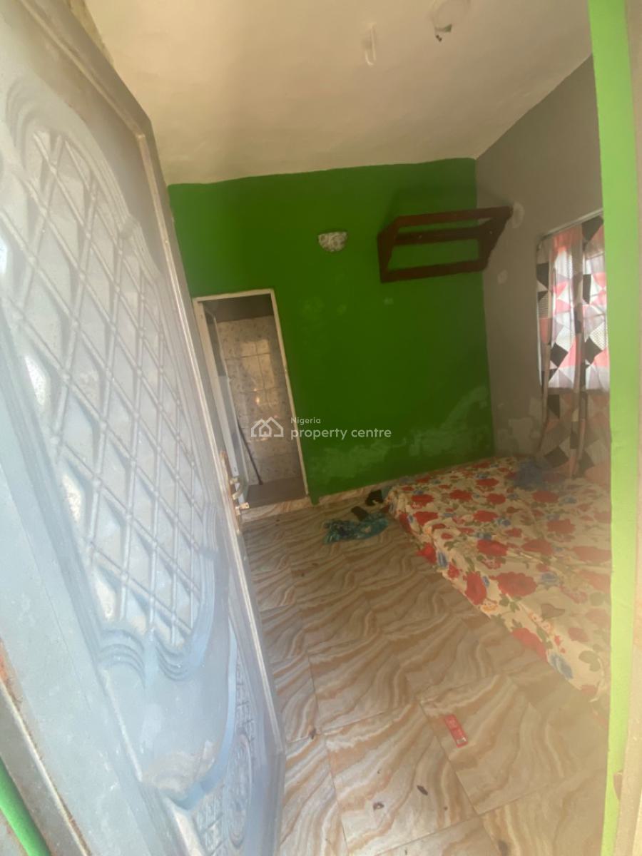 Standard Spacious Self Contain with Excellent Finishing, 13 a Rafiu Street, Rafiu Court, Alatise, Ibeju Lekki, Lagos, Self Contain (single Rooms) for Rent