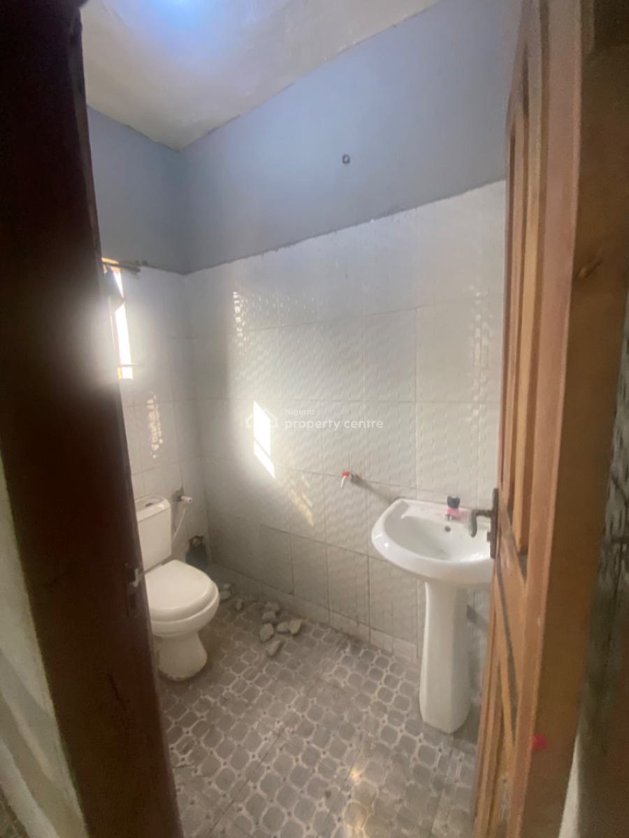 Standard Spacious 2bedroom Flat with Excellent Finishing, 13 a Rafiu Street, Rafiu Court  Abijo Gra, Abijo, Lekki, Lagos, House for Rent