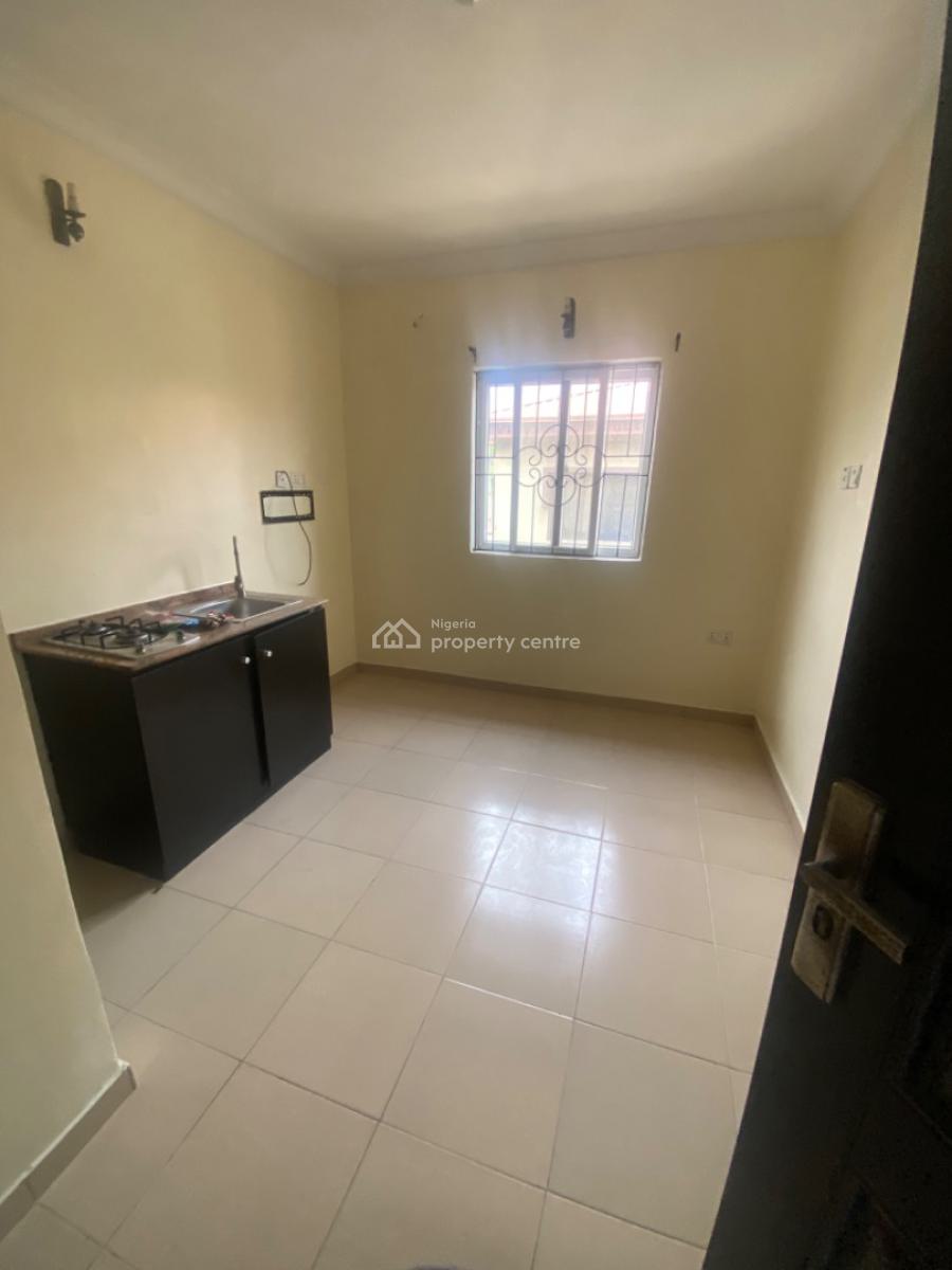 Portable Nice Open Plan Self Contain with  Excellent Finishing, 13a, Rafiu Street, Sangotedo, Ajah, Lagos, Self Contain (single Rooms) for Rent