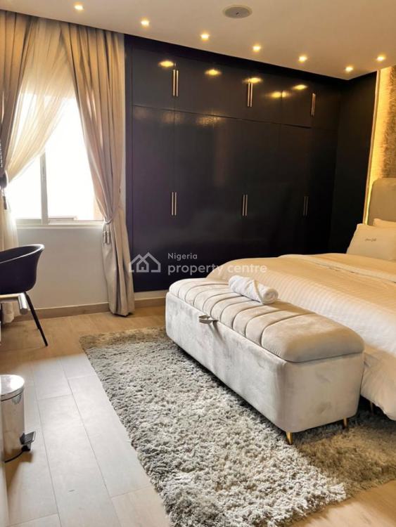 Luxury 3 Bedrooms, Gerrard Road, Ikoyi, Lagos, Flat / Apartment Short Let