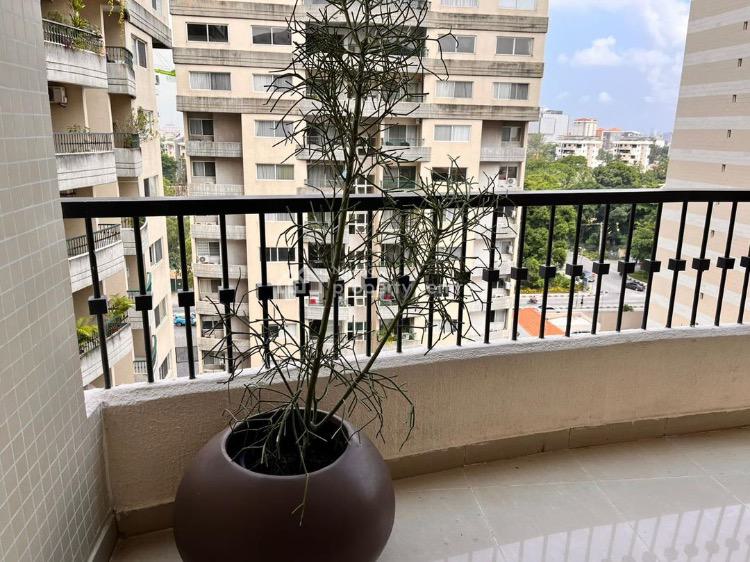 Luxury 3 Bedrooms, Gerrard Road, Ikoyi, Lagos, Flat / Apartment Short Let