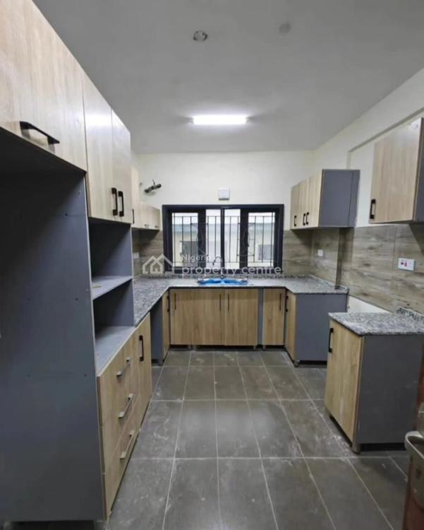 Exquisite 3 Bedrooms Apartment, Opebi, Ikeja, Lagos, Flat / Apartment for Sale