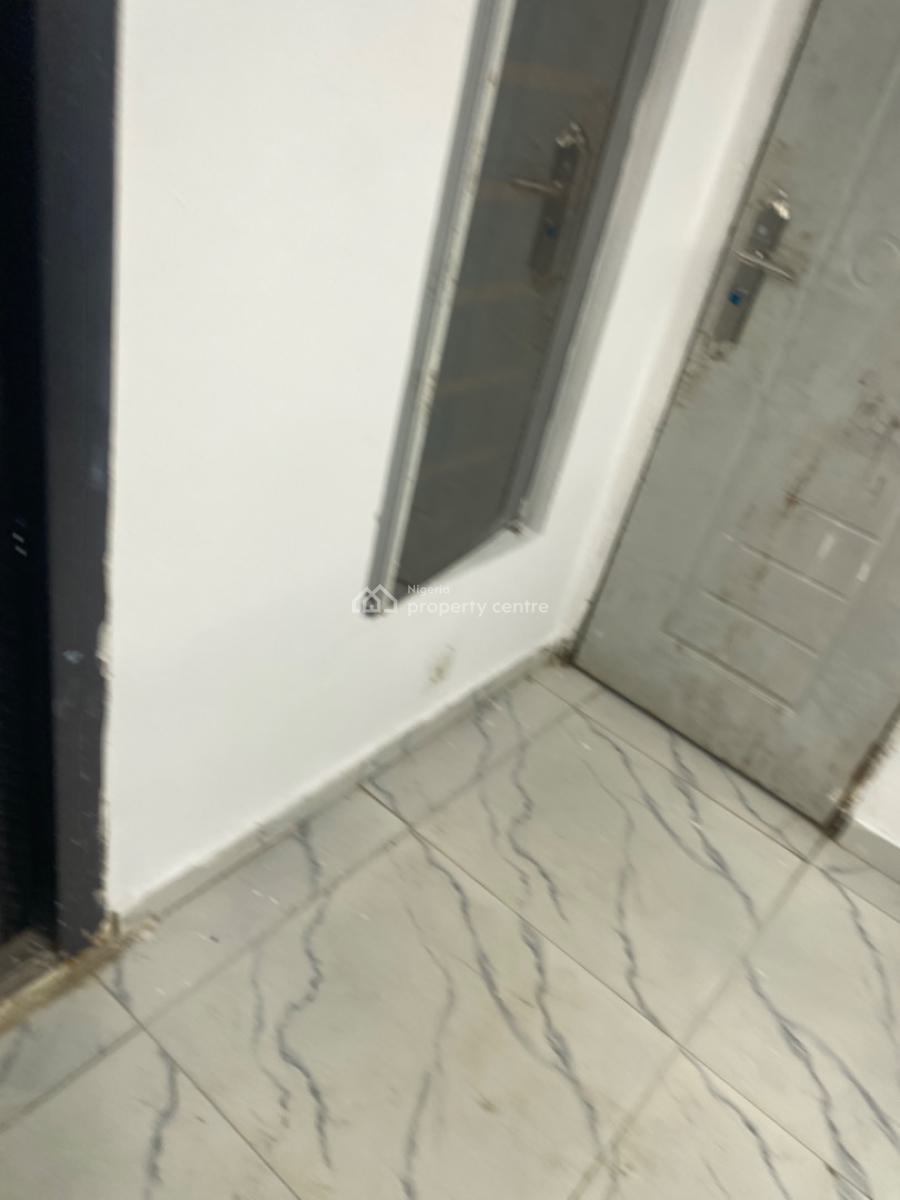 Luxuriously Nice Spacious 2 Bedroom  Flat, No 14b Sikiru Street, Sangotedo, Ajah, Lagos, Terraced Duplex for Rent
