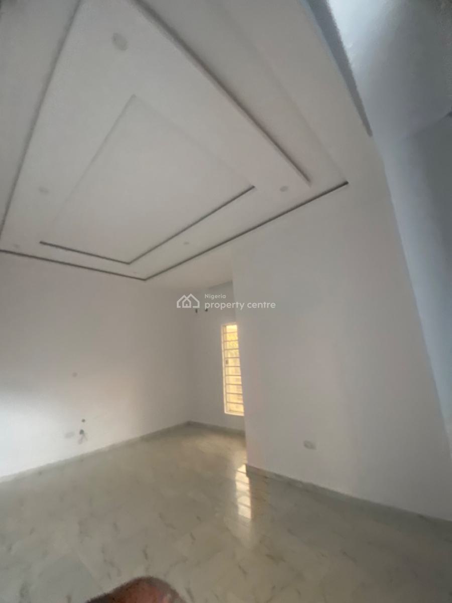 Luxuriously Nice Spacious 2 Bedroom  Flat, No 14b Sikiru Street, Sangotedo, Ajah, Lagos, Terraced Duplex for Rent