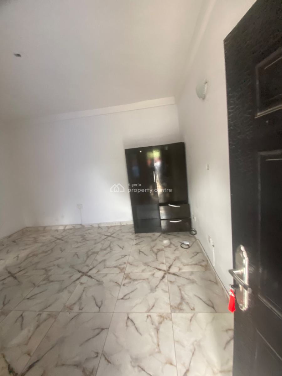 Luxuriously Nice Spacious Self Contain, No 14b Sikiru Street, Sangotedo, Ajah, Lagos, Self Contain (single Rooms) for Rent