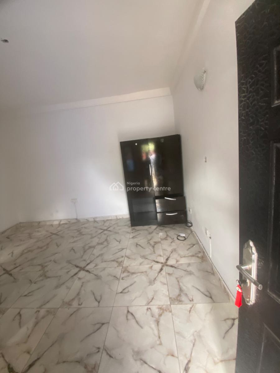 Luxuriously Nice Spacious Self Contain, No 14b Sikiru Street, Sangotedo, Ajah, Lagos, Self Contain (single Rooms) for Rent