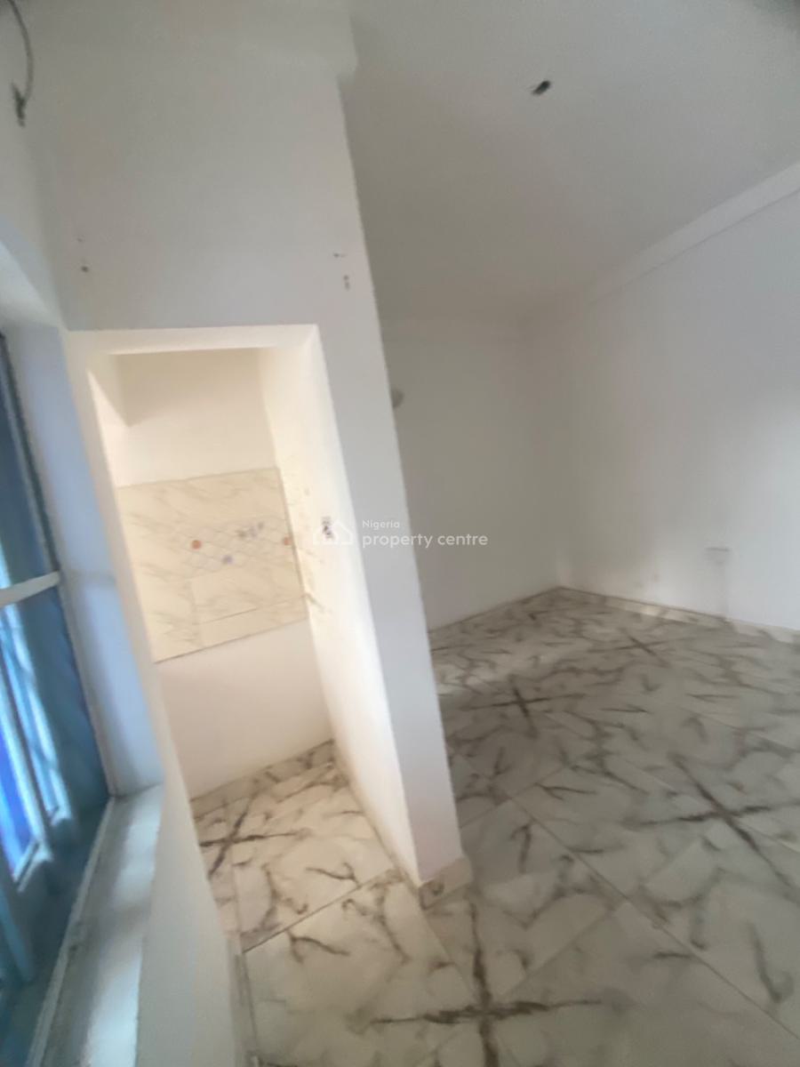 Luxuriously Nice Spacious Self Contain, No 14b Sikiru Street, Sangotedo, Ajah, Lagos, Self Contain (single Rooms) for Rent