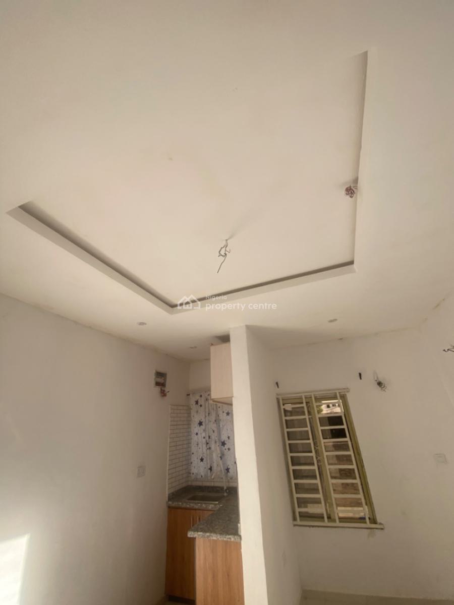 Luxuriously Nice Spacious Self Contain, No 14b Sikiru Street, Sangotedo, Ajah, Lagos, Self Contain (single Rooms) for Rent