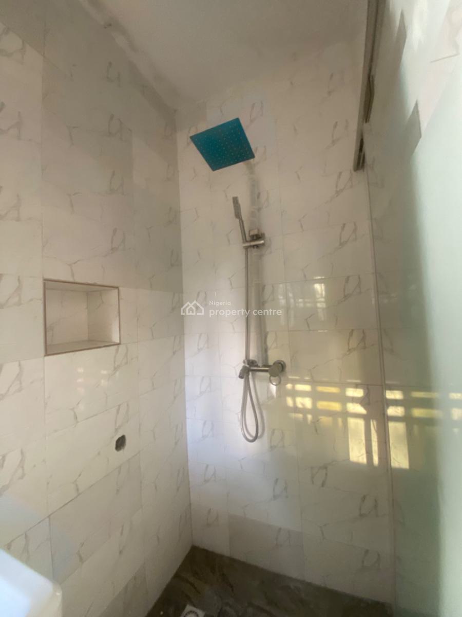 Luxuriously Nice Spacious Self Contain, No 14b Sikiru Street, Sangotedo, Ajah, Lagos, Self Contain (single Rooms) for Rent