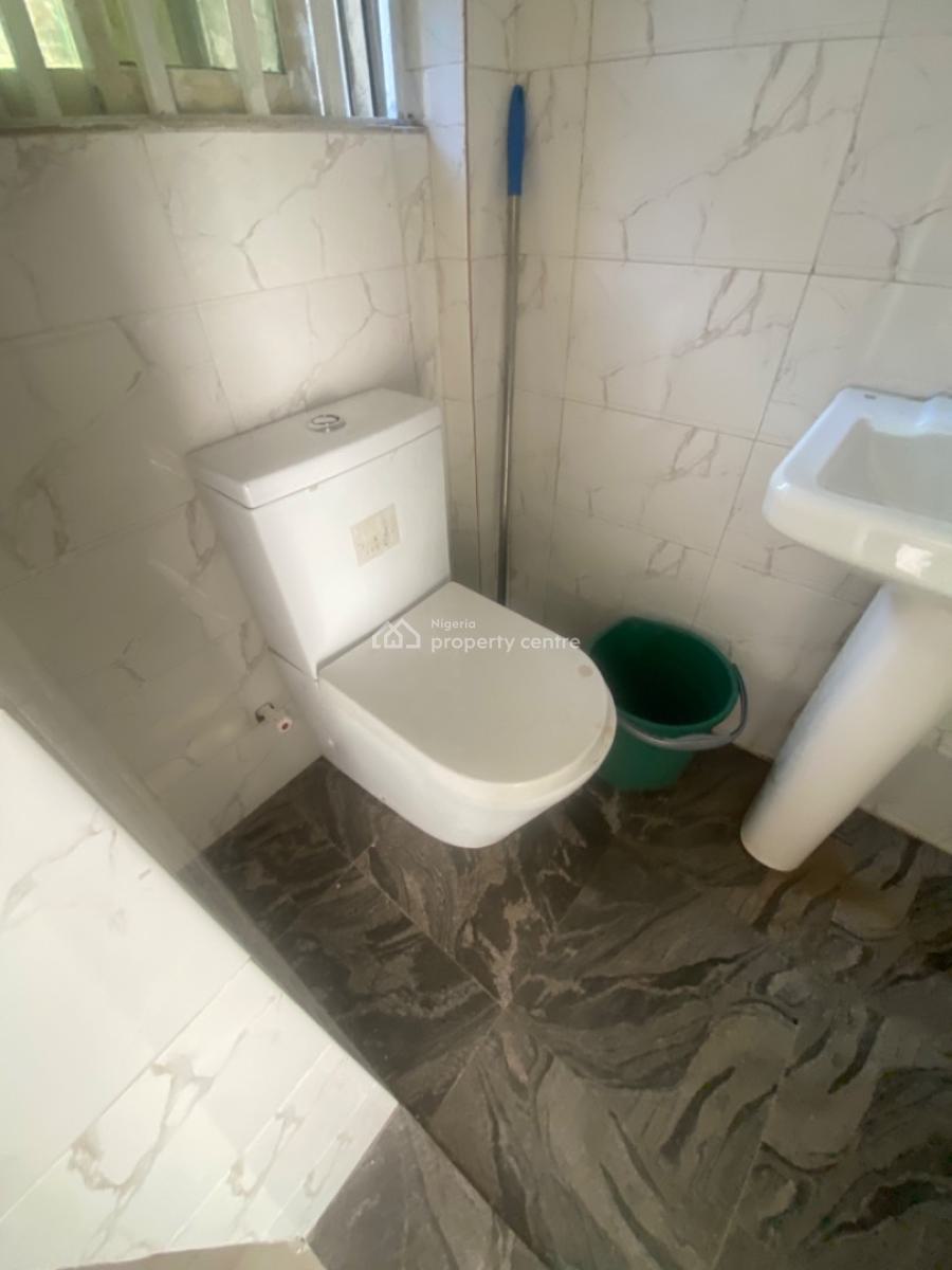 Luxuriously Nice Spacious Self Contain, No 14b Sikiru Street, Sangotedo, Ajah, Lagos, Self Contain (single Rooms) for Rent