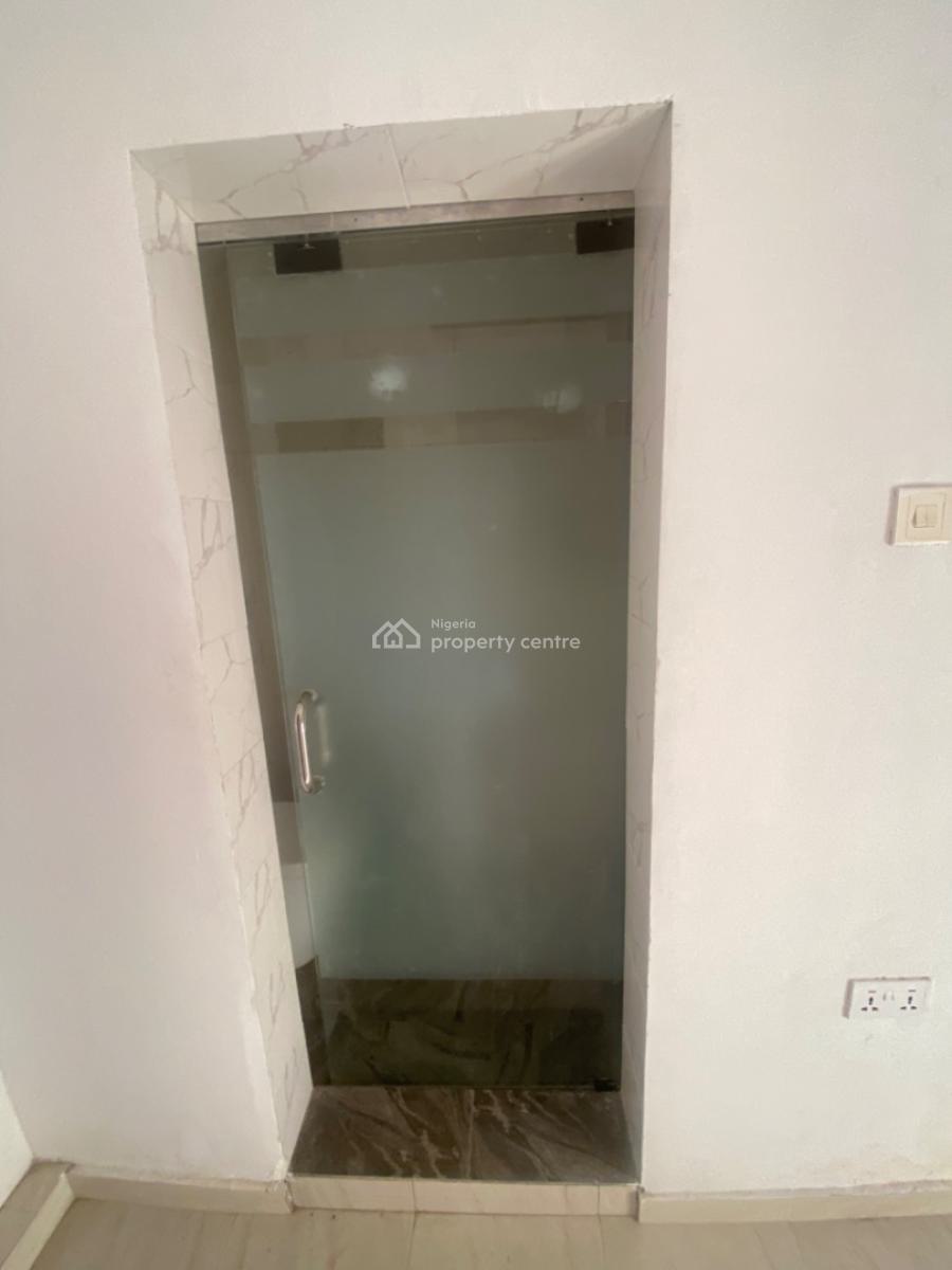 Luxuriously Nice Spacious Self Contain, No 14b Sikiru Street, Sangotedo, Ajah, Lagos, Self Contain (single Rooms) for Rent