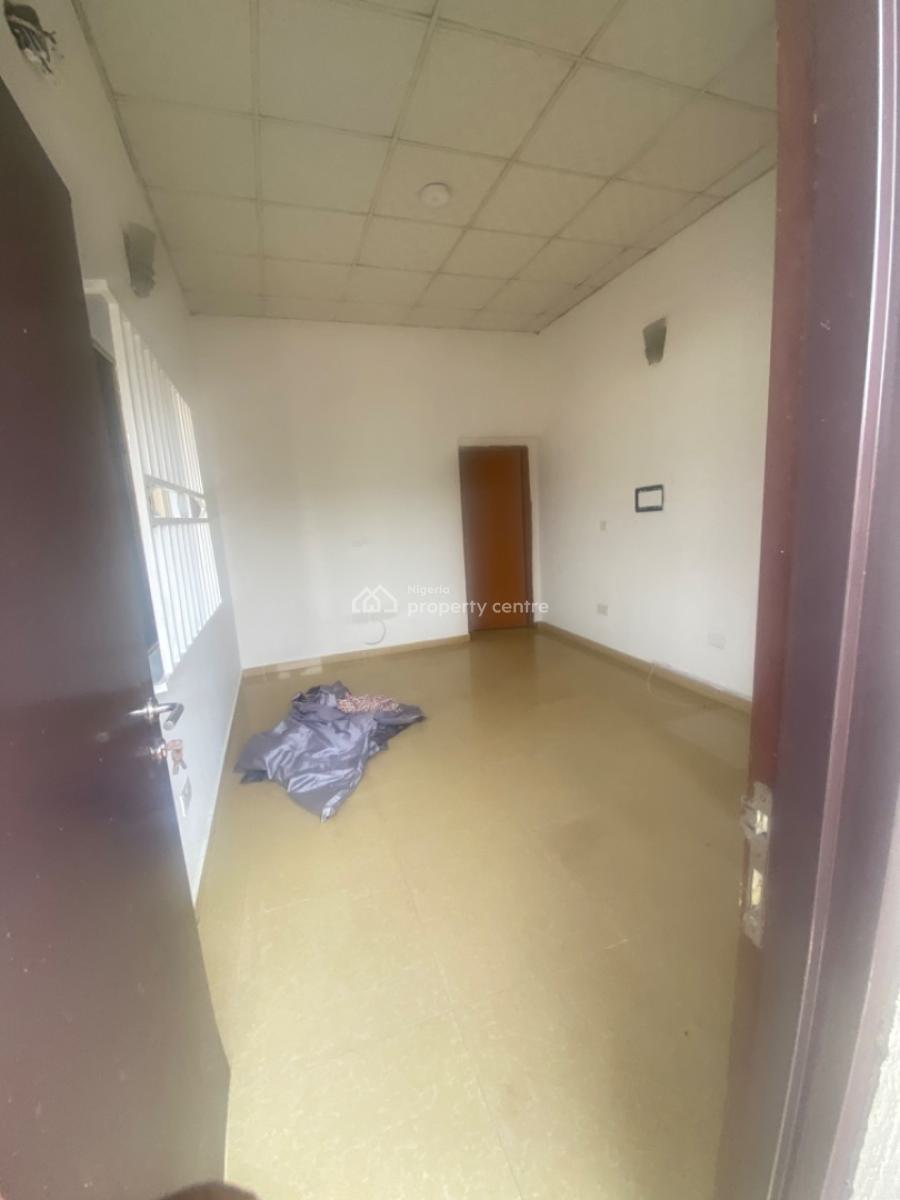 Luxuriously Nice Spacious Nice Mini Flat, No. 14b, Sikiru Street, Sangotedo, Ajah, Lagos, Mini Flat (room and Parlour) for Rent