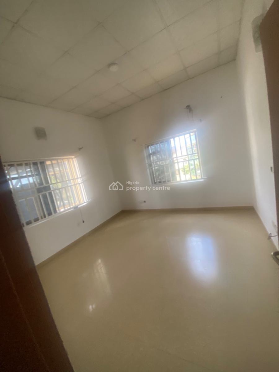Luxuriously Nice Spacious Nice Mini Flat, No. 14b, Sikiru Street, Sangotedo, Ajah, Lagos, Mini Flat (room and Parlour) for Rent