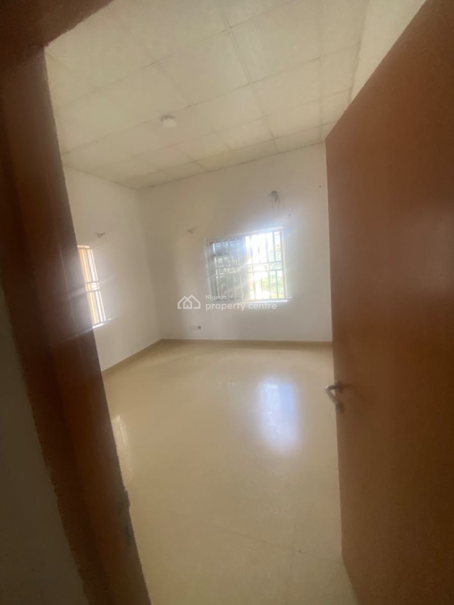 Luxuriously Nice Spacious Nice Mini Flat, No. 14b, Sikiru Street, Sangotedo, Ajah, Lagos, Mini Flat (room and Parlour) for Rent