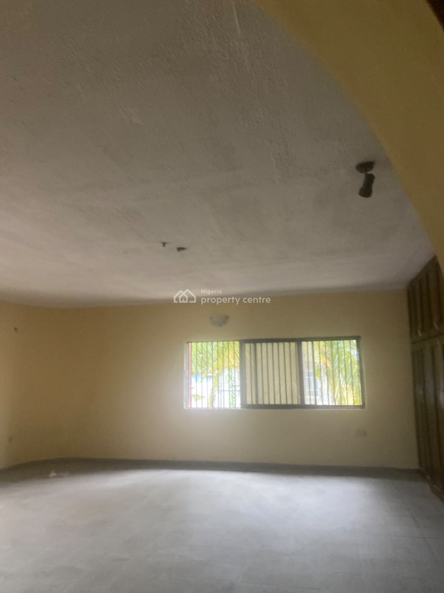 Luxuriously Nice Spacious Nice Shared Apartments, No. 14b, Sikiru Street, Sangotedo, Ajah, Lagos, Self Contain (single Rooms) for Rent