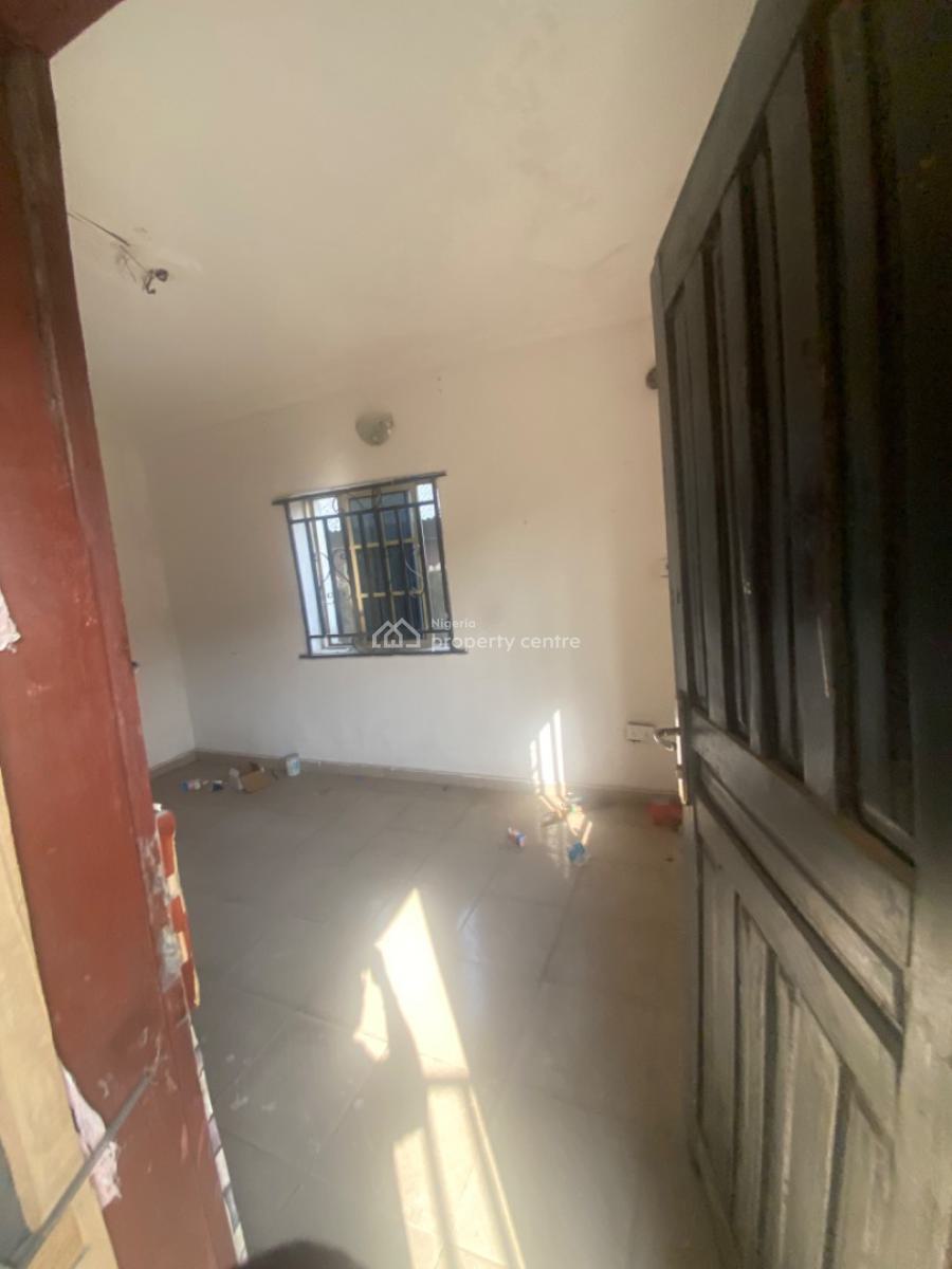 Luxuriously Spacious Nice Mini Flat, No 14 D Pa Jame Street, Jamiu Court Abijo, Abijo, Lekki, Lagos, Mini Flat (room and Parlour) for Rent