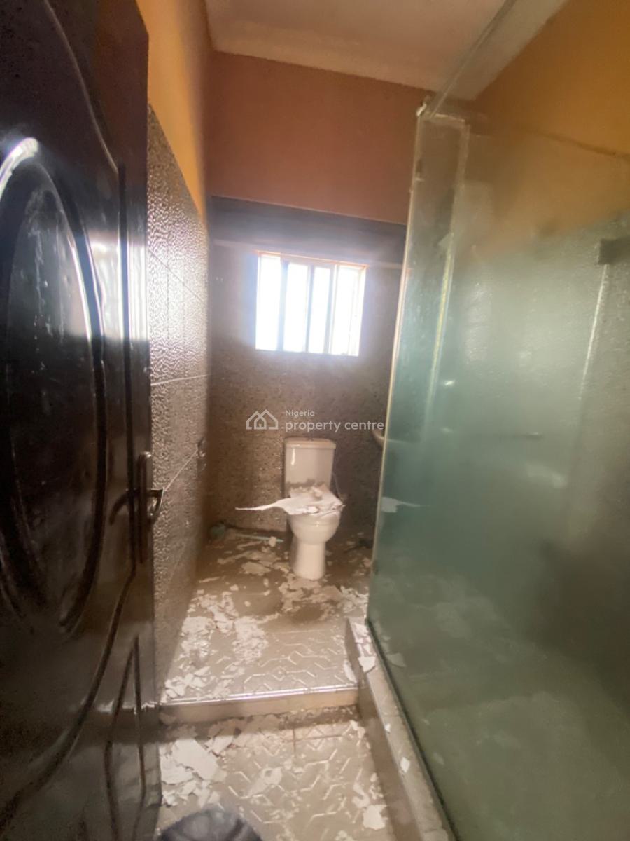 Luxuriously Spacious Nice 3 Bedroom Duplex Terrace, No 14 D Pa Jame Street, Jamiu Court, Sangotedo, Ajah, Lagos, House for Rent
