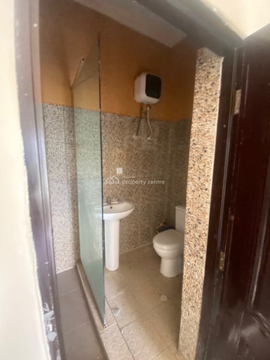 Luxuriously Spacious Nice 3 Bedroom Duplex Terrace, No 14 D Pa Jame Street, Jamiu Court, Sangotedo, Ajah, Lagos, House for Rent