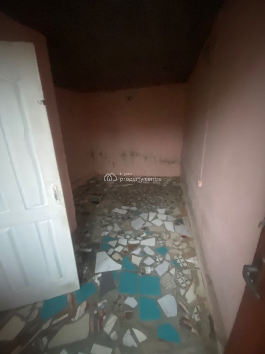 Nice Spacious Self Contain with Excellent Finishing, No 14 D Pa Jame Street, Jamiu Court, Sangotedo, Ajah, Lagos, Self Contain (single Rooms) for Rent