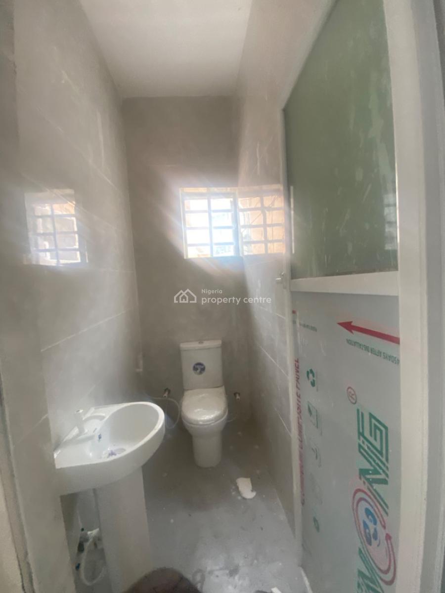 Luxuriously Spacious Brand New 2bedroom Flat with Excellent Finishing, No 14 D Pa Jame Street, Jamiu Court, Ologolo, Lekki, Lagos, House for Rent