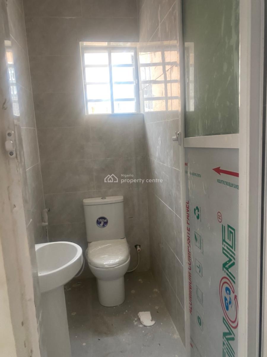 Luxuriously Spacious Brand New 2bedroom Flat with Excellent Finishing, No 14 D Pa Jame Street, Jamiu Court, Ologolo, Lekki, Lagos, House for Rent