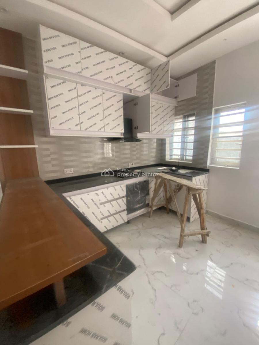 Luxuriously Spacious Brand New 2 Bedroom Flat with Excellent Finishing, No 14 D Pa Jame Street, Jamiu Court, Ologolo, Lekki, Lagos, House for Rent