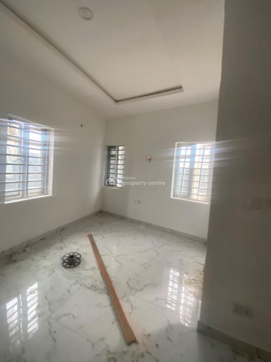Luxuriously Spacious Brand New 2 Bedroom Flat with Excellent Finishing, No 14 D Pa Jame Street, Jamiu Court, Ologolo, Lekki, Lagos, House for Rent