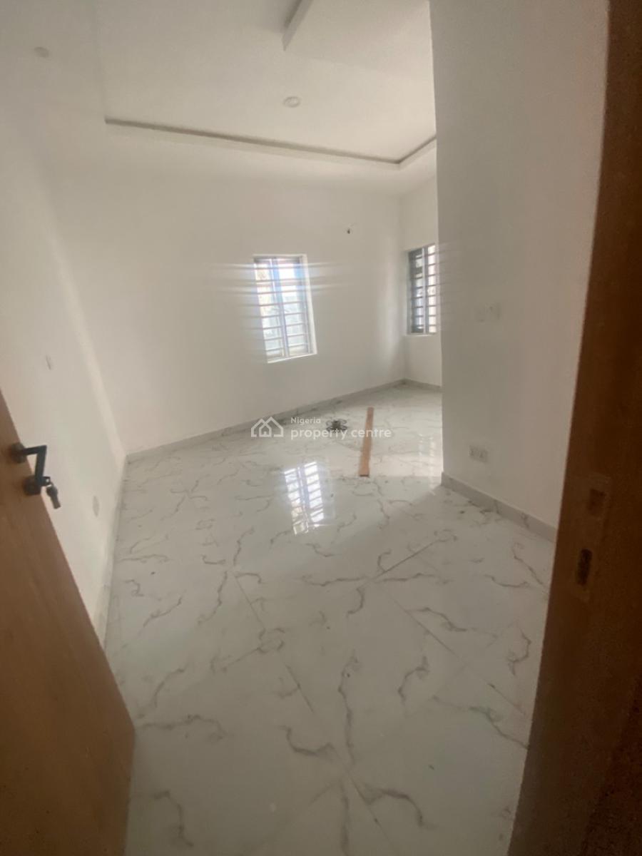 Luxuriously Spacious Brand New 2 Bedroom Flat with Excellent Finishing, No 14 D Pa Jame Street, Jamiu Court, Ologolo, Lekki, Lagos, House for Rent