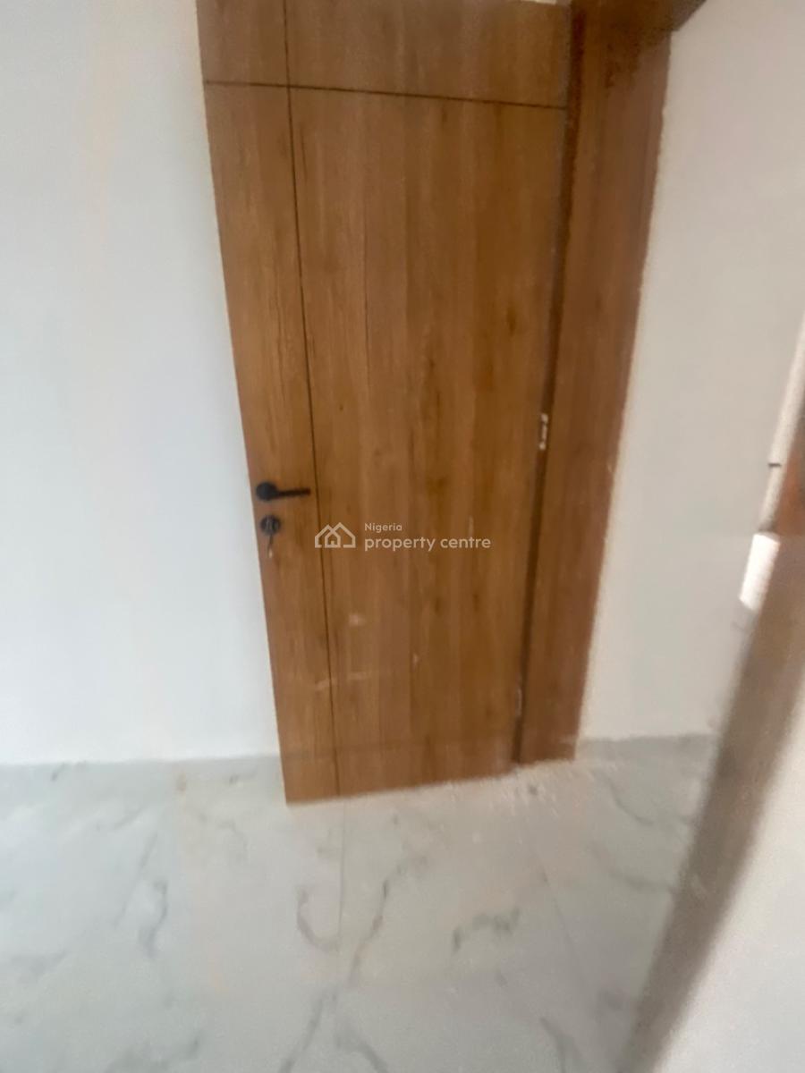 Luxuriously Spacious Brand New 2 Bedroom Flat with Excellent Finishing, No 14 D Pa Jame Street, Jamiu Court, Ologolo, Lekki, Lagos, House for Rent