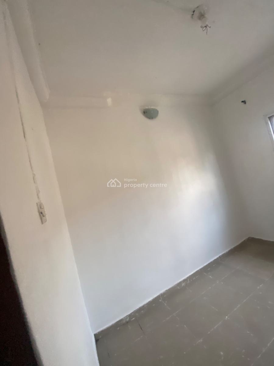 Luxuriously Nice Spacious Mini Flat Apartment, 11 a Temi Street, Sangotedo, Ajah, Lagos, Mini Flat (room and Parlour) for Rent