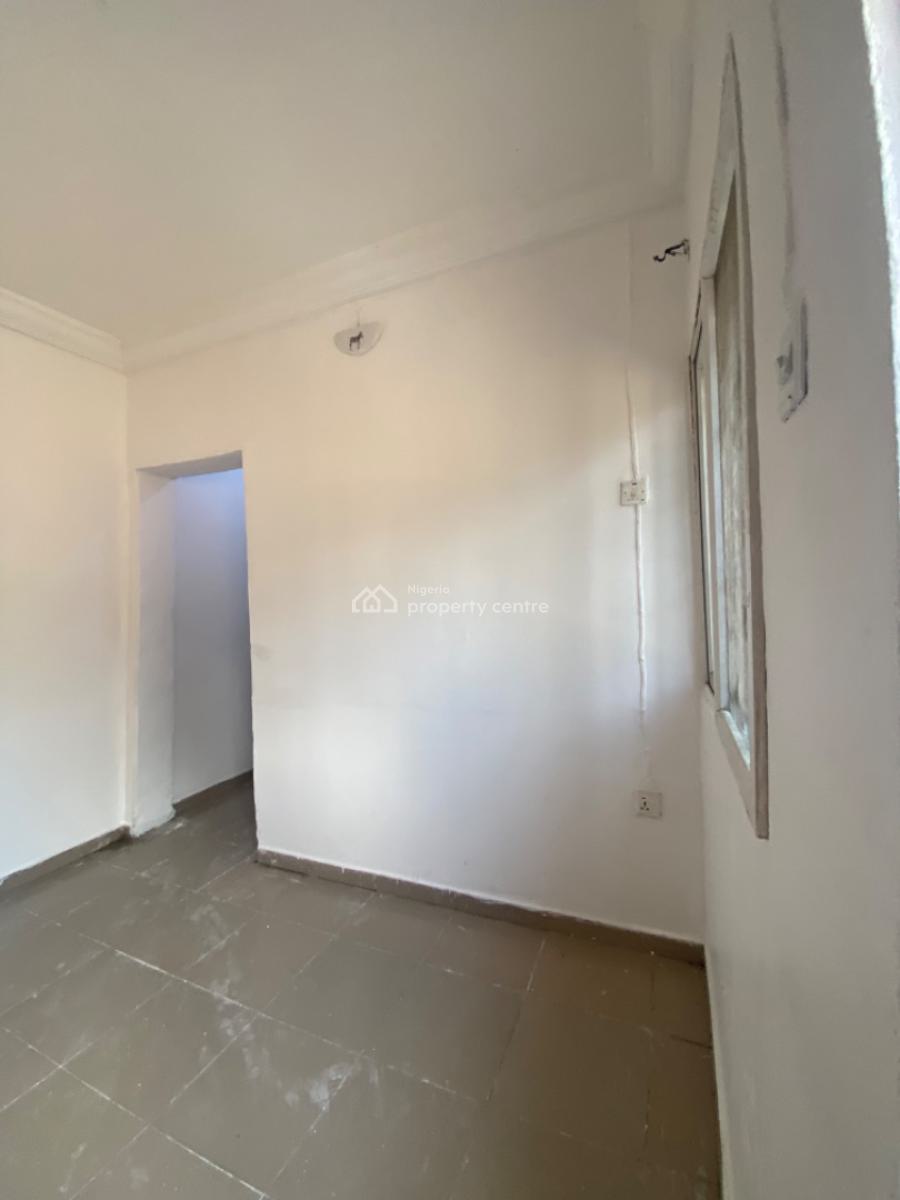 Luxuriously Nice Spacious Mini Flat Apartment, 11 a Temi Street, Sangotedo, Ajah, Lagos, Mini Flat (room and Parlour) for Rent