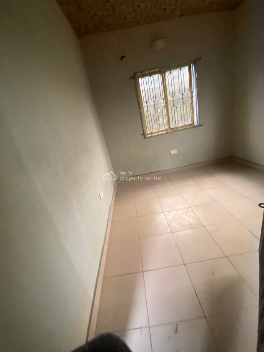 Luxuriously Nice Spacious Self Contain, 11 a Temi Street, Sangotedo, Ajah, Lagos, Self Contain (single Rooms) for Rent