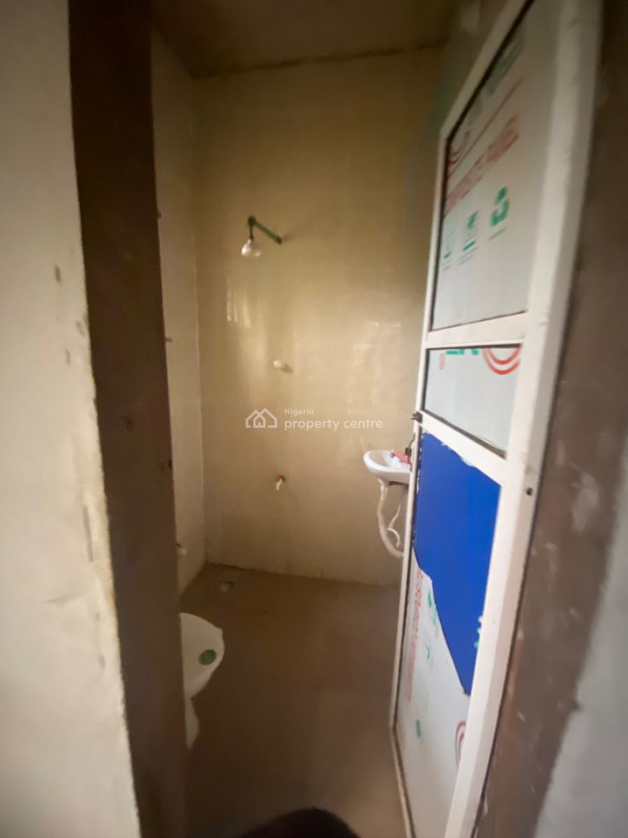 Luxuriously Nice Spacious Self Contain, 11 a Temi Street, Sangotedo, Ajah, Lagos, Self Contain (single Rooms) for Rent