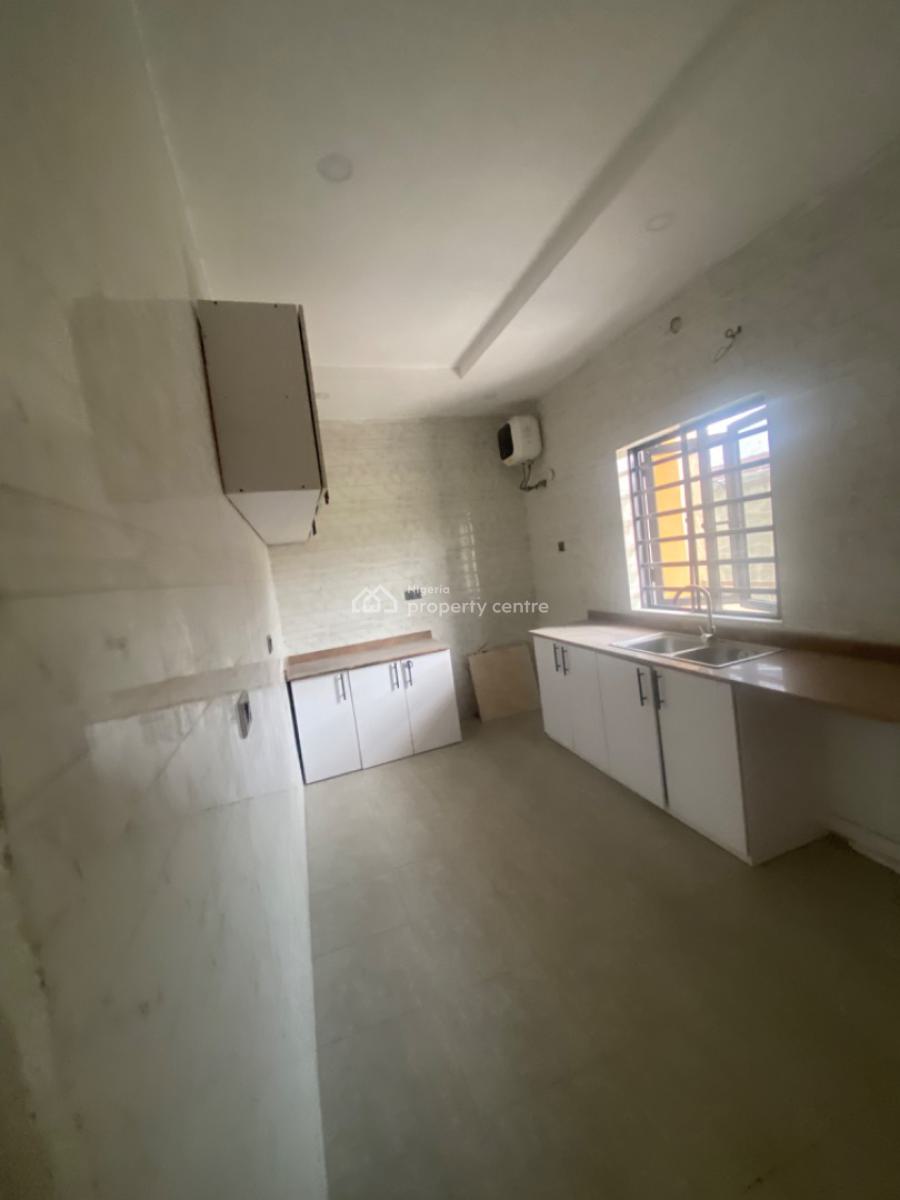 Luxuriously Nice Spacious Brand New 2 Bedroom Flat, 11a, Temi Street, Eleseko Town, Bogije, Ibeju Lekki, Lagos, House for Rent