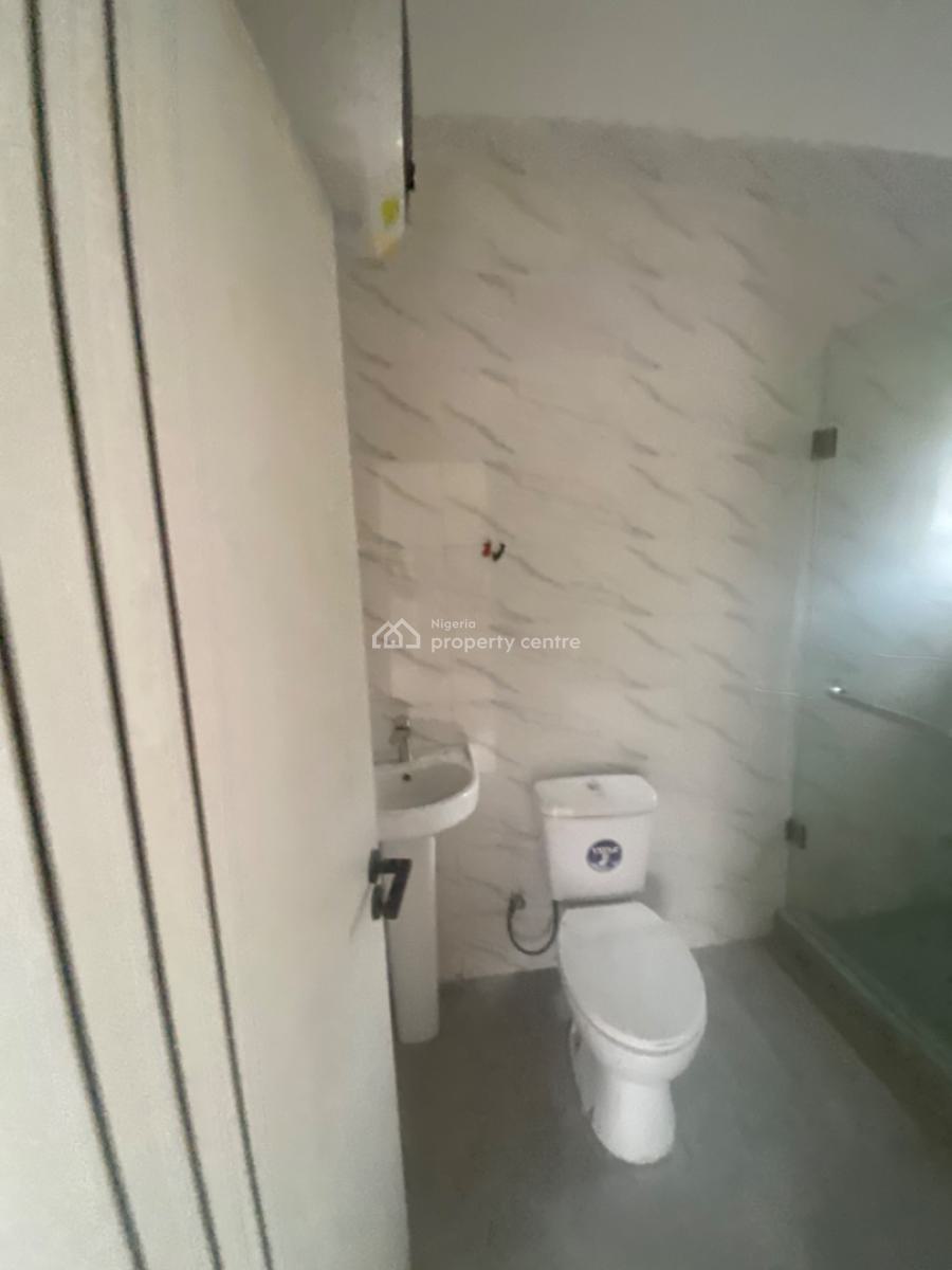 Luxuriously Nice Spacious Brand New 2 Bedroom Flat, 11a, Temi Street, Eleseko Town, Bogije, Ibeju Lekki, Lagos, House for Rent