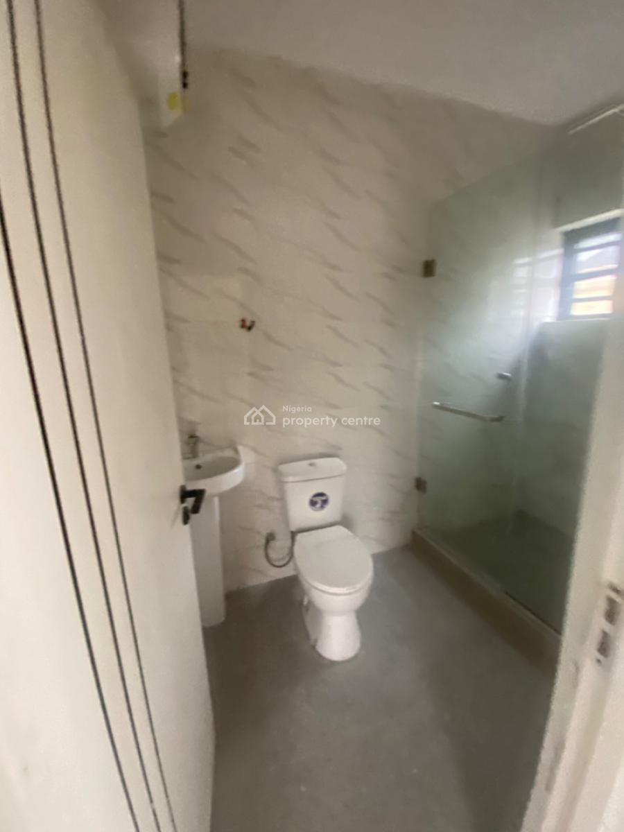 Luxuriously Nice Spacious Brand New 2 Bedroom Flat, 11a, Temi Street, Eleseko Town, Bogije, Ibeju Lekki, Lagos, House for Rent