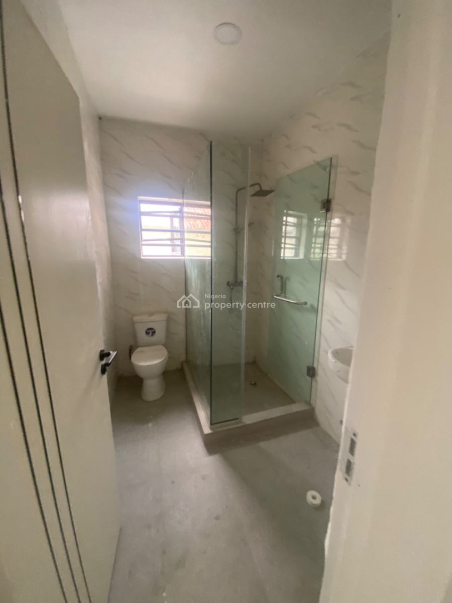 Luxuriously Nice Spacious Brand New 2 Bedroom Flat, 11a, Temi Street, Eleseko Town, Bogije, Ibeju Lekki, Lagos, House for Rent