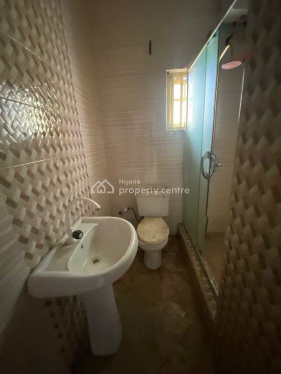House, 1& Ladi Balogun Bera Estate, Lekki, Lagos, Self Contain (single Rooms) for Rent