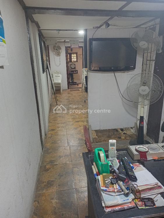 4 Rooms Office Space, Off Toyin Street, Ikeja, Lagos, Office Space for Rent